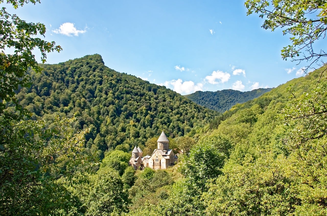 Exploring Armenia’s Emerging Eco-Tourism Destinations in 2024