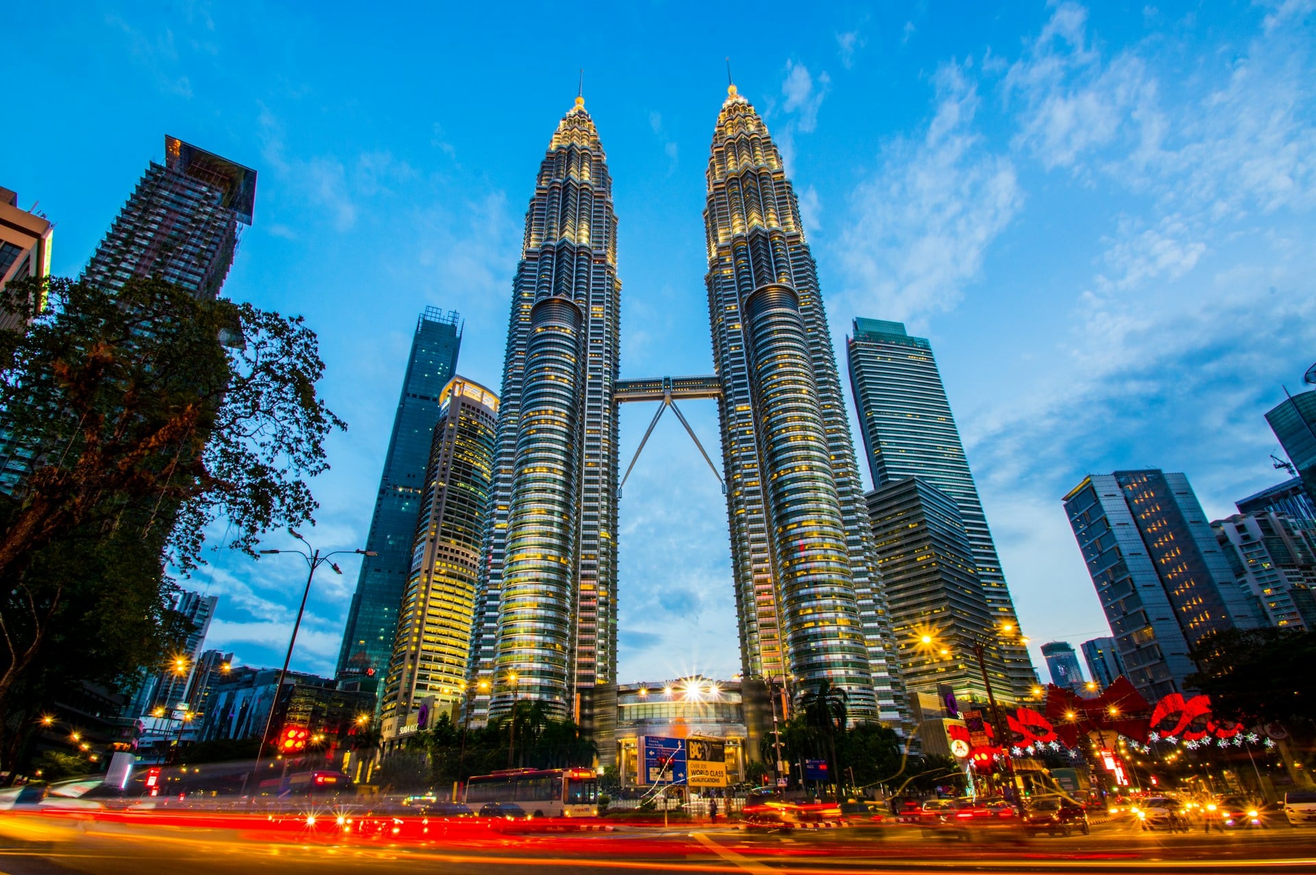 Top Things To Do in Malaysia: Cultural Wonders, Nature, and Local Adventures