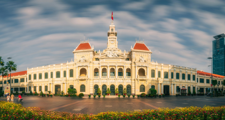 Plan a Trip to Vietnam