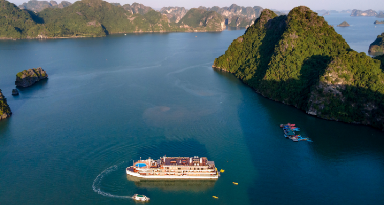 Plan a Trip to Vietnam