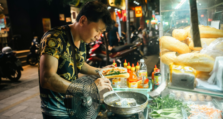 Plan a Trip to Vietnam