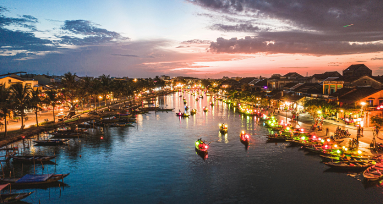 Plan a Trip to Vietnam