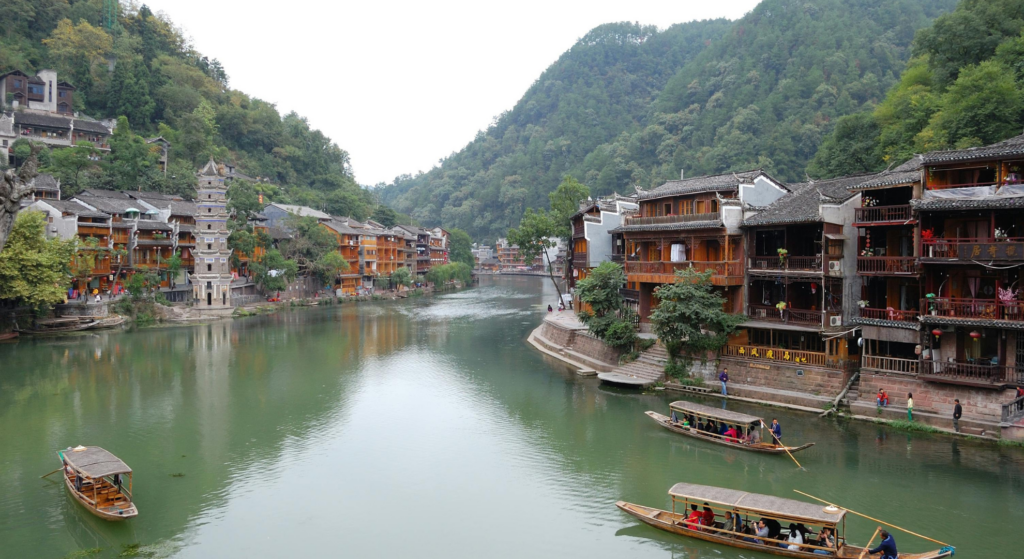 Yangtze River cruise guide