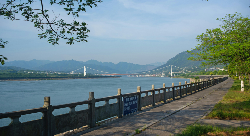 Yangtze River cruise guide